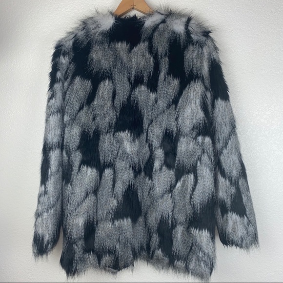 Chic Shaggy Patched Faux Fur Coat Jacket - Picture 7 of 14